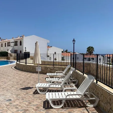 Bouganvilla אדחה